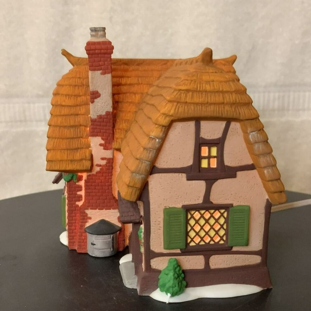Dept 56 Cobb Cottage Dickens Village Lighted Christmas Building - 1994 (no box) - Picture 6 of 11